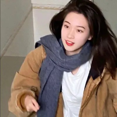 她不当女主很多年
